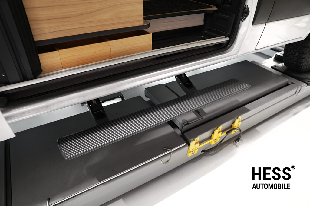 Seitl.-Trittstufe elektrisch 1200m