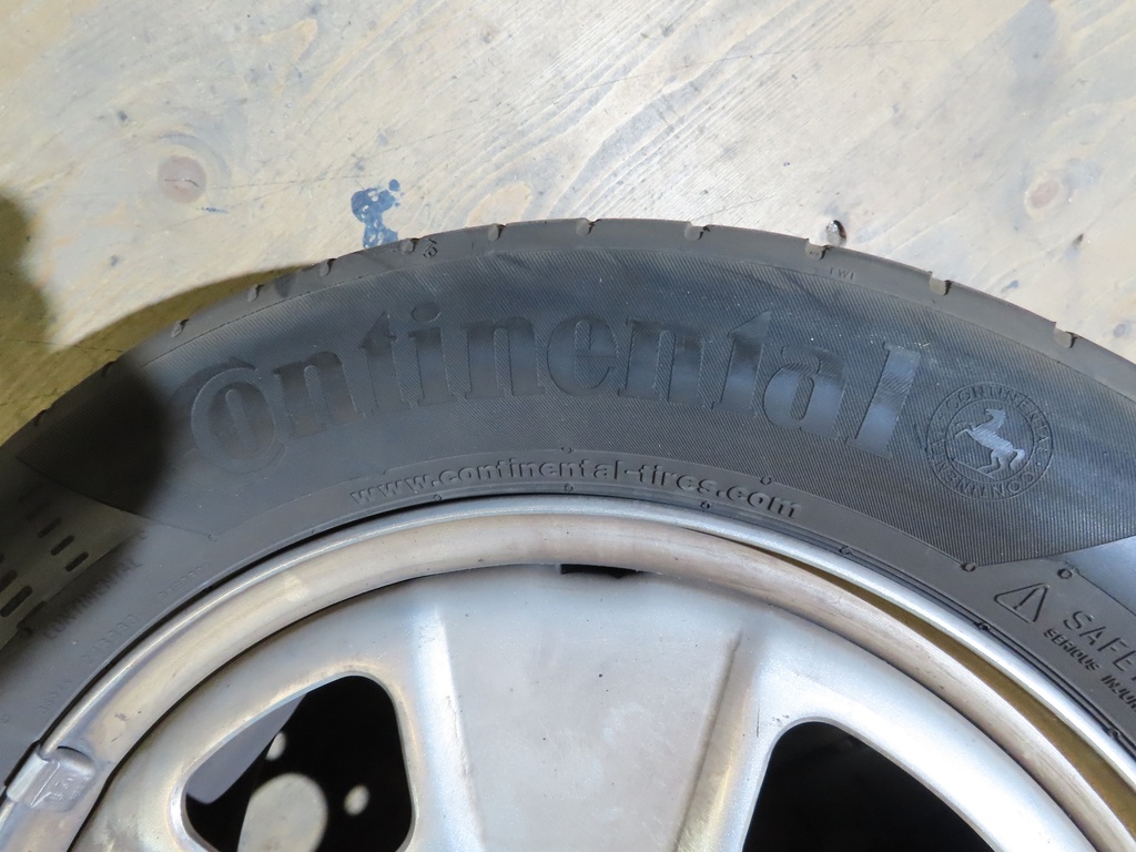 Radsatz mit Fergat Felgen und Continentalpneu (Sommer)