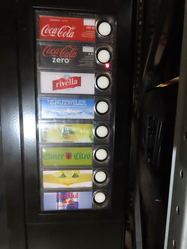 Getränkeautomat SandenVendo Europe SVE 550-Occasion