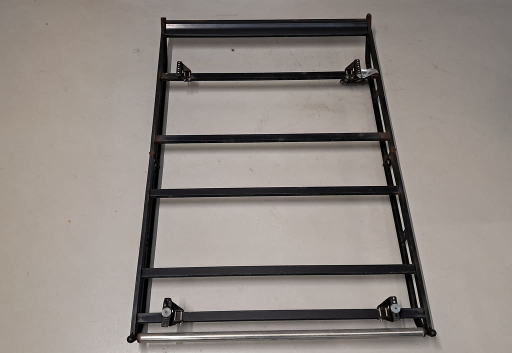 Dachträger VW Caddy inkl. Befestigungsmaterial