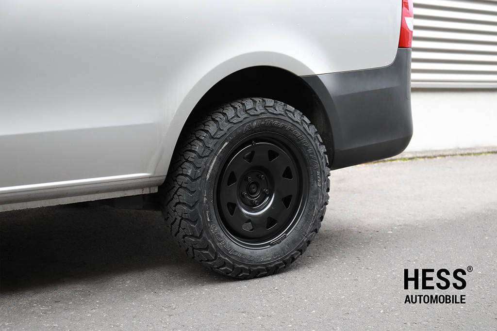 HESS H31, 17 Zoll, Steel Triangle Black, Offroad-Stahlfelge für Mercedes Vito/Viano/V-Klasse