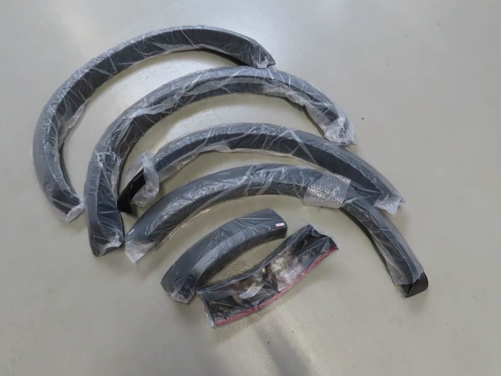 Ford Ranger 2023 Kotflügelverbreiterung – Occasion