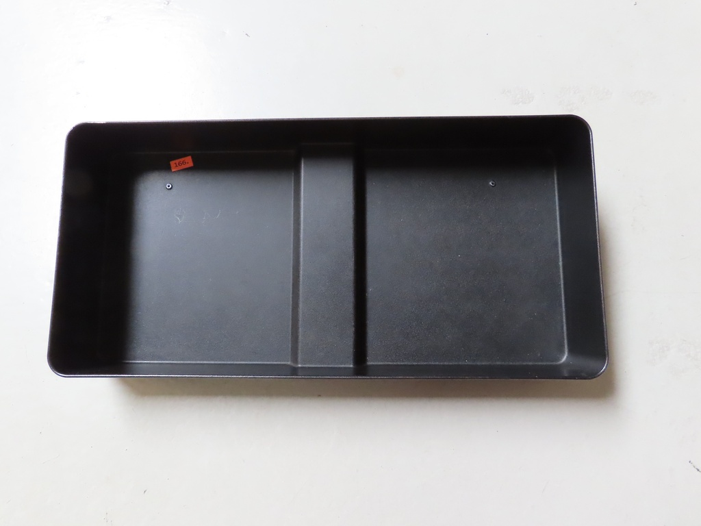 2 Behälter VW T3 (bei Amatur) – Occasion