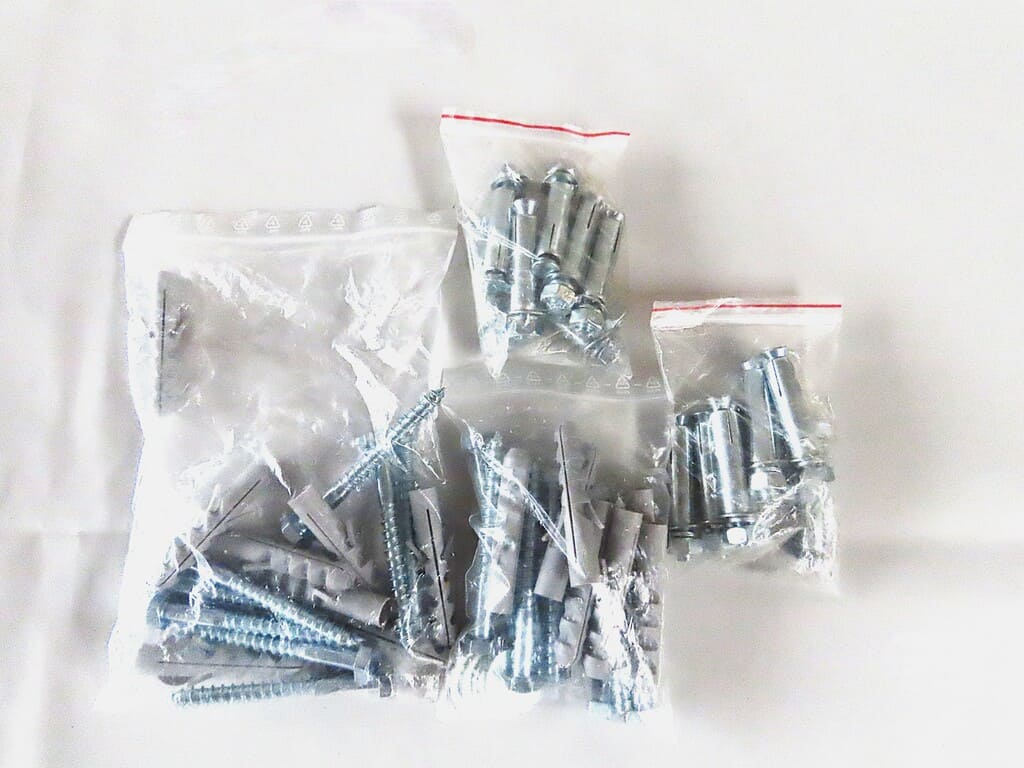 Befestigungs- und Montageset-Occasion