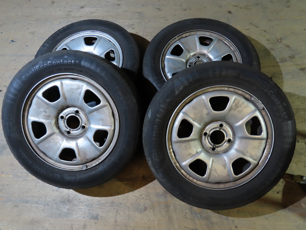 Radsatz mit Fergat Felgen und Continentalpneu (Sommer)-Occasion